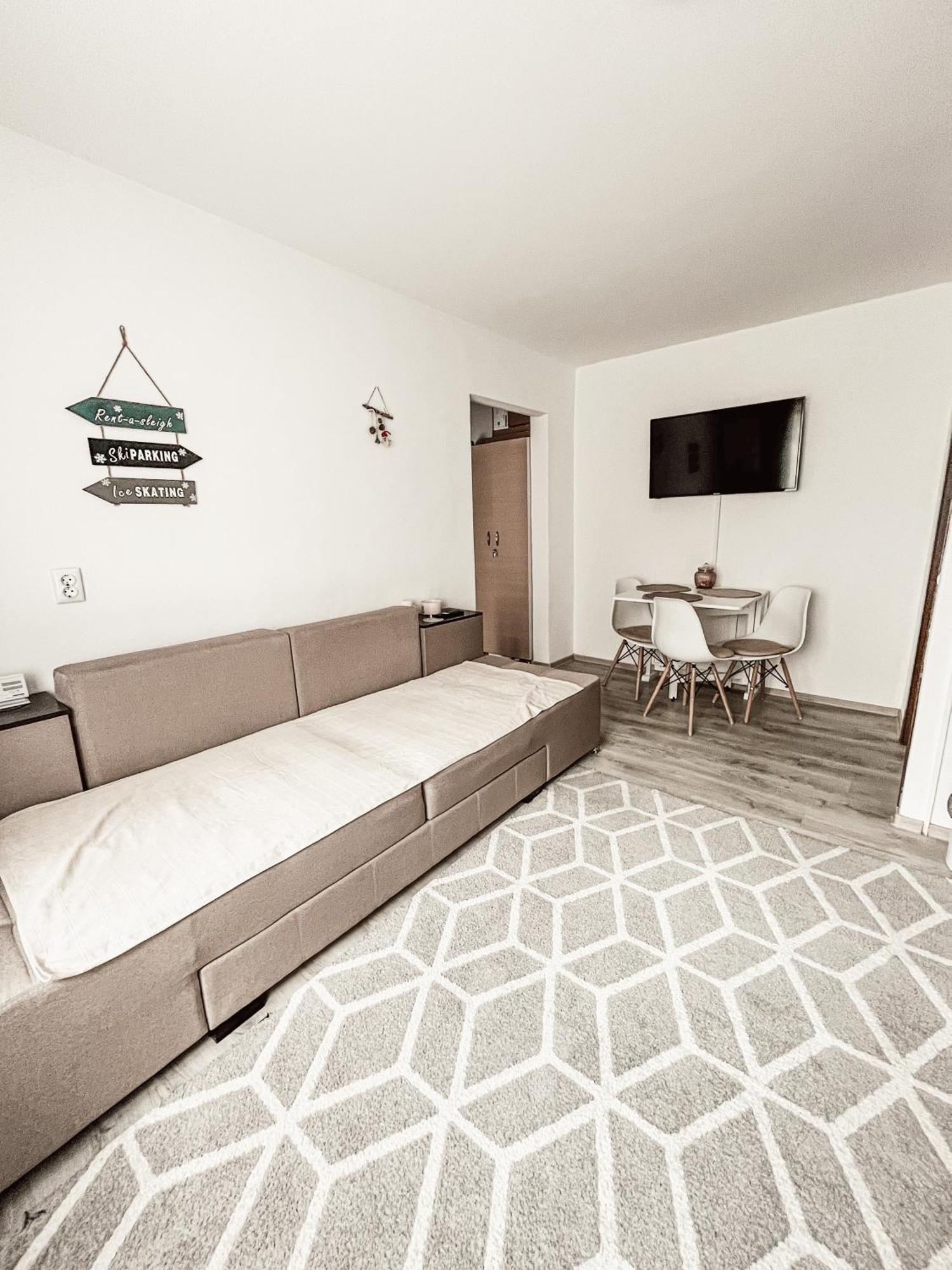 Apartament One Divine - Zarnesti Exterior foto