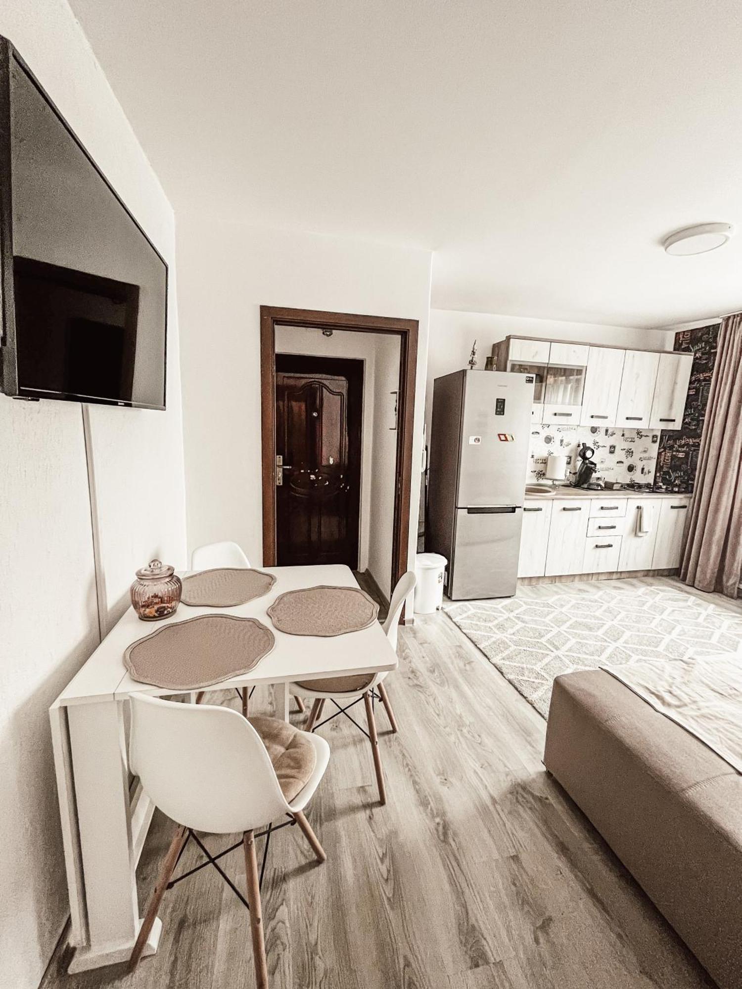 Apartament One Divine - Zarnesti Exterior foto